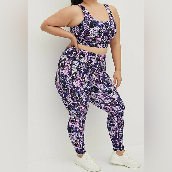🖤 Torrid Active Skull **Set** – Leggings, Sports Bra & Tank Top (Sizes 2 & 3) - Picture 2 of 12